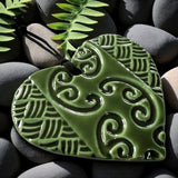 Michelle Bow Swing Heart - Kowhaiwhai