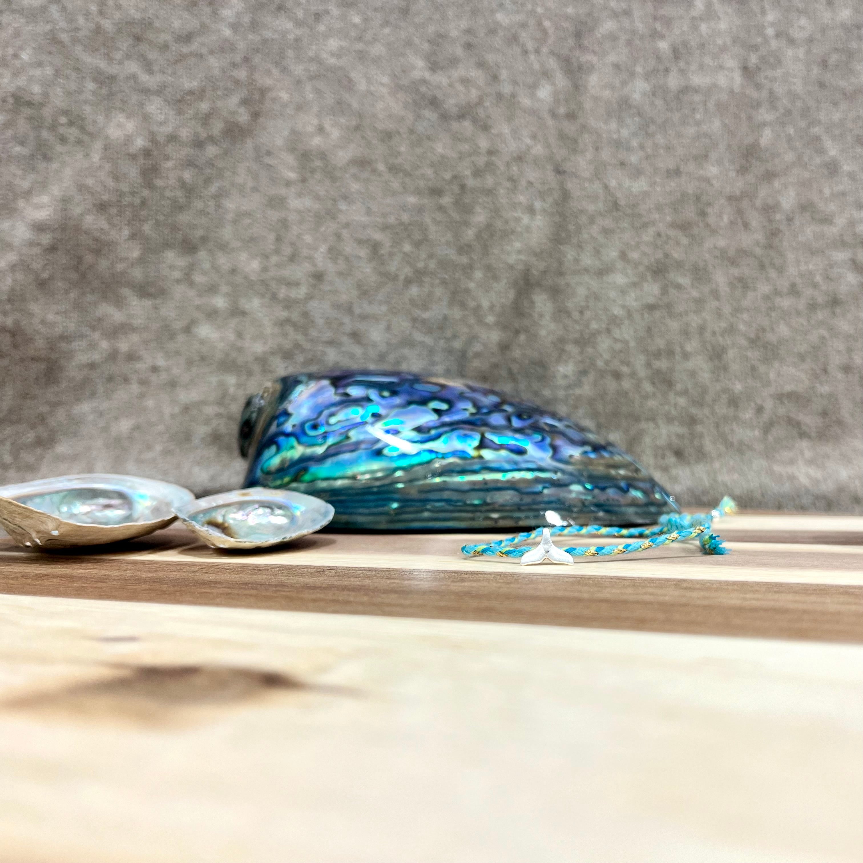 Little Taonga Rope Bracelet - Whale Tail (Strength)