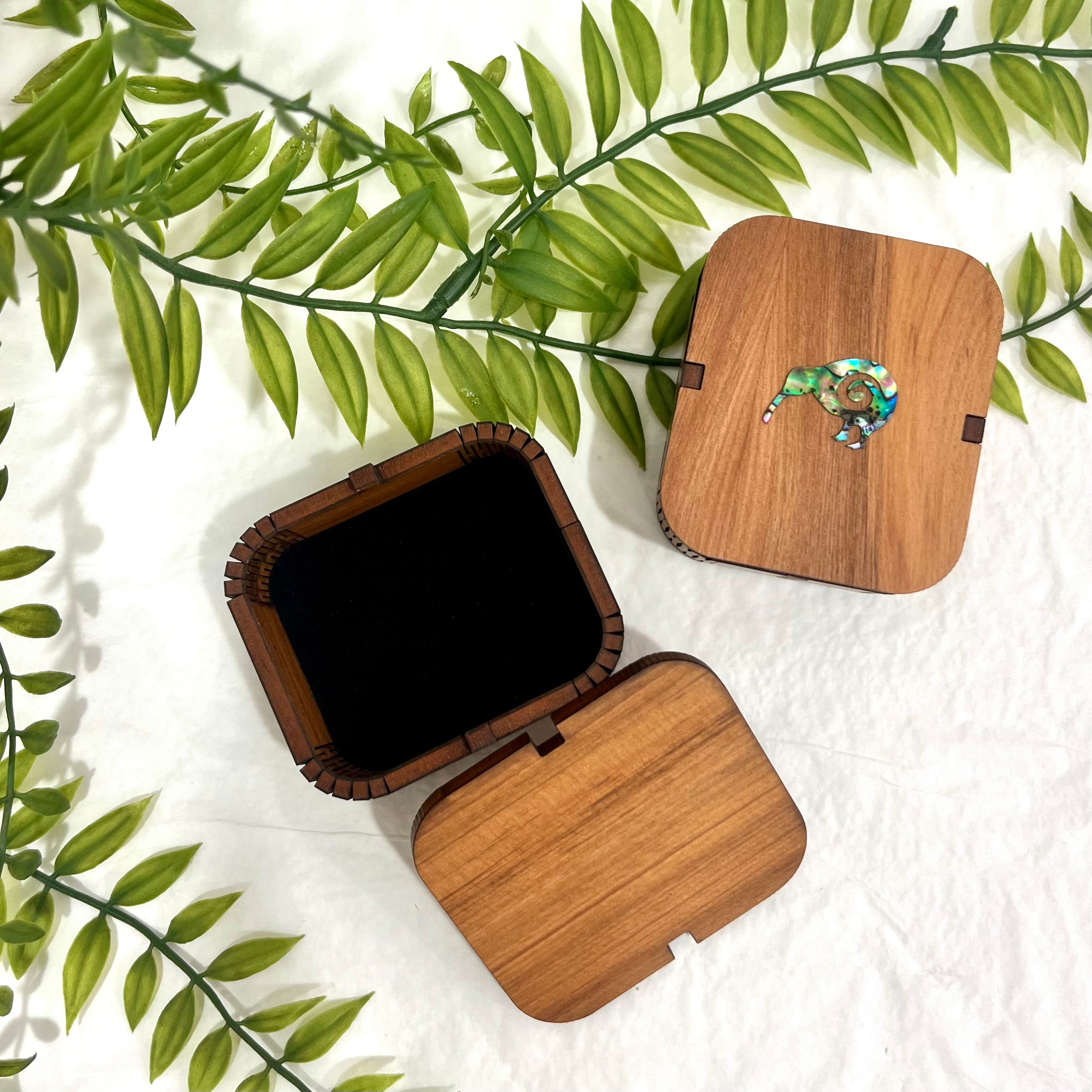Ian Blackwell Something Special Box - Small