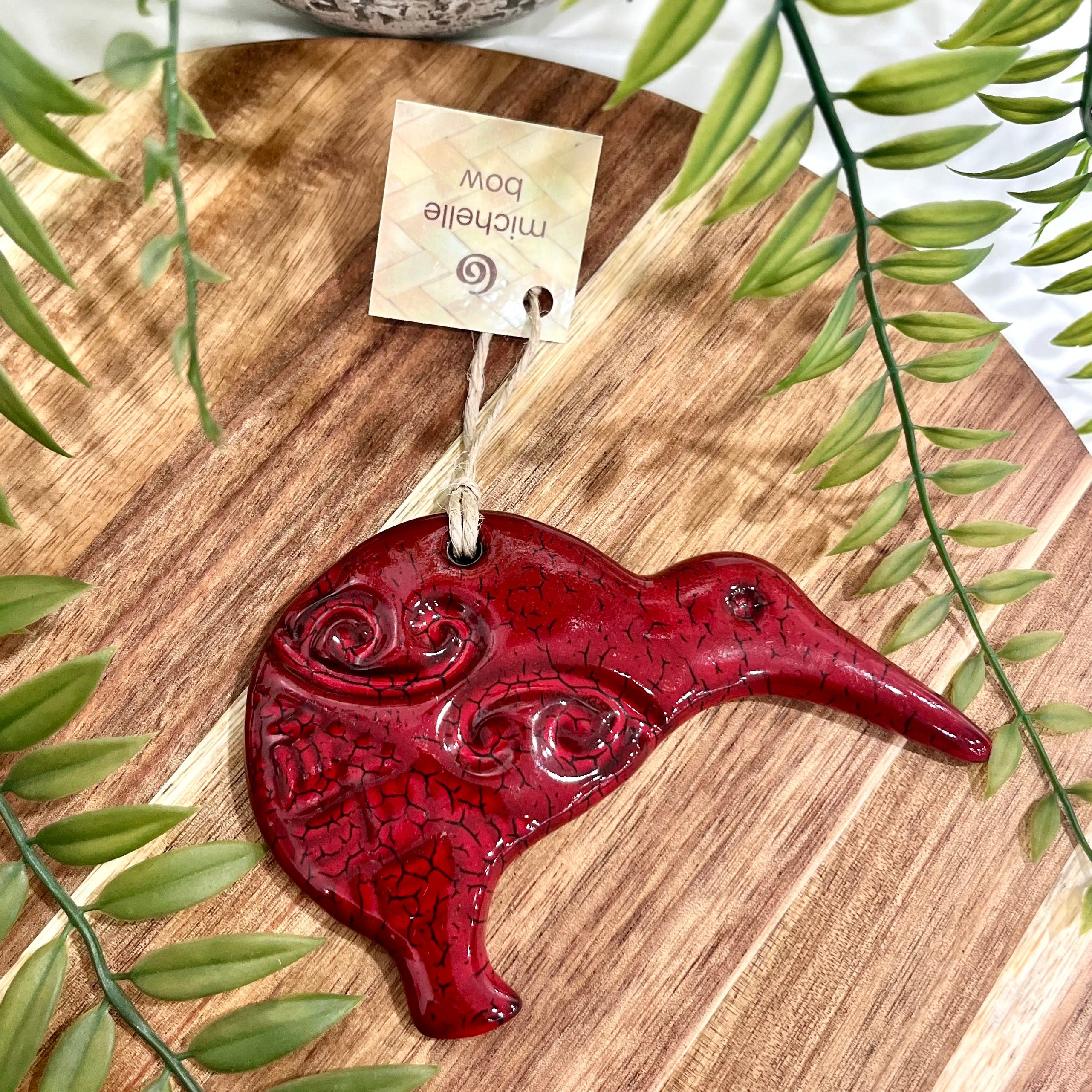 Michelle Bow - Wall Kiwi