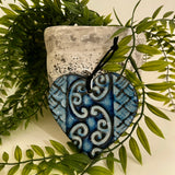 Michelle Bow Swing Heart - Kowhaiwhai