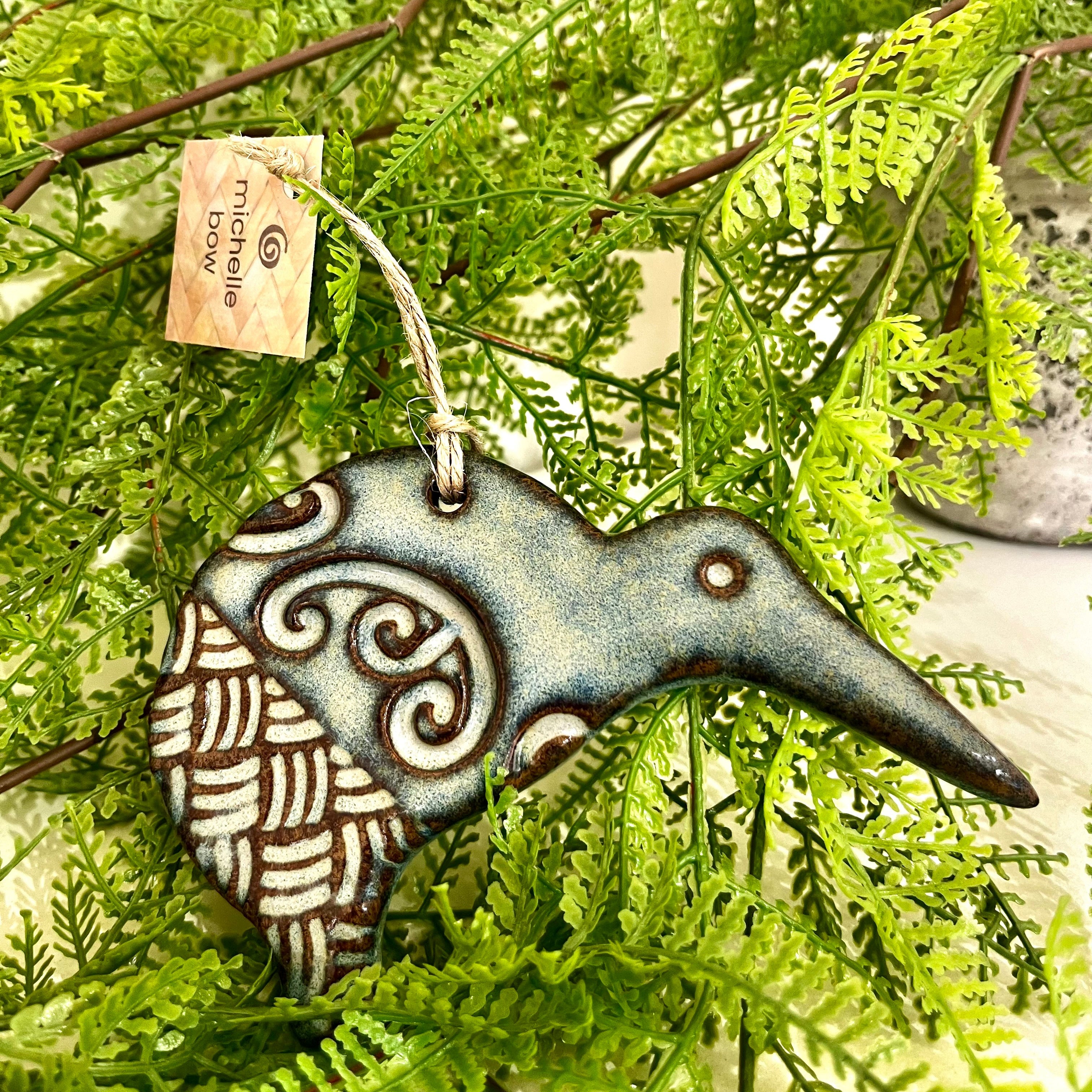 Michelle Bow - Wall Kiwi